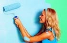 Боядисване на стена с акрилна боя